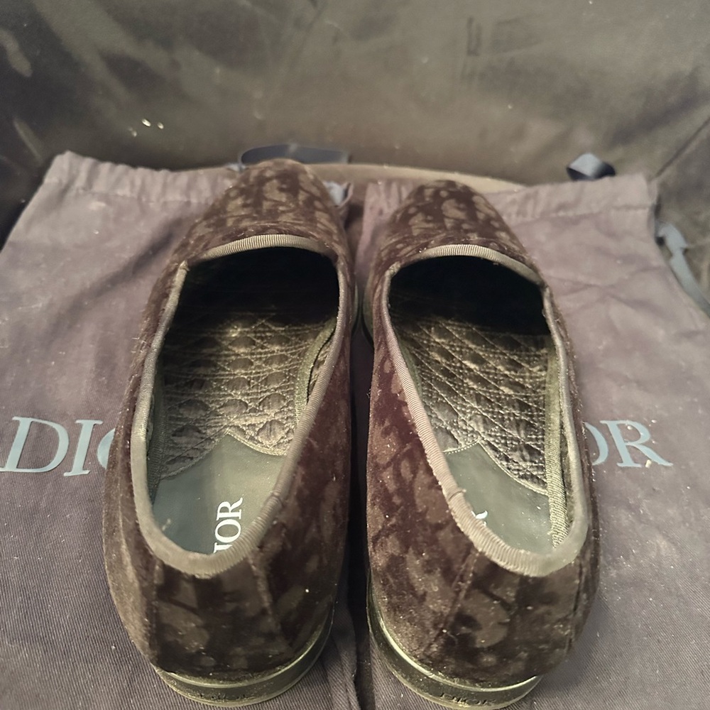 DIOR Elegant Black Velvet Men's Slip-On Loafers - Picture 4 of 5
